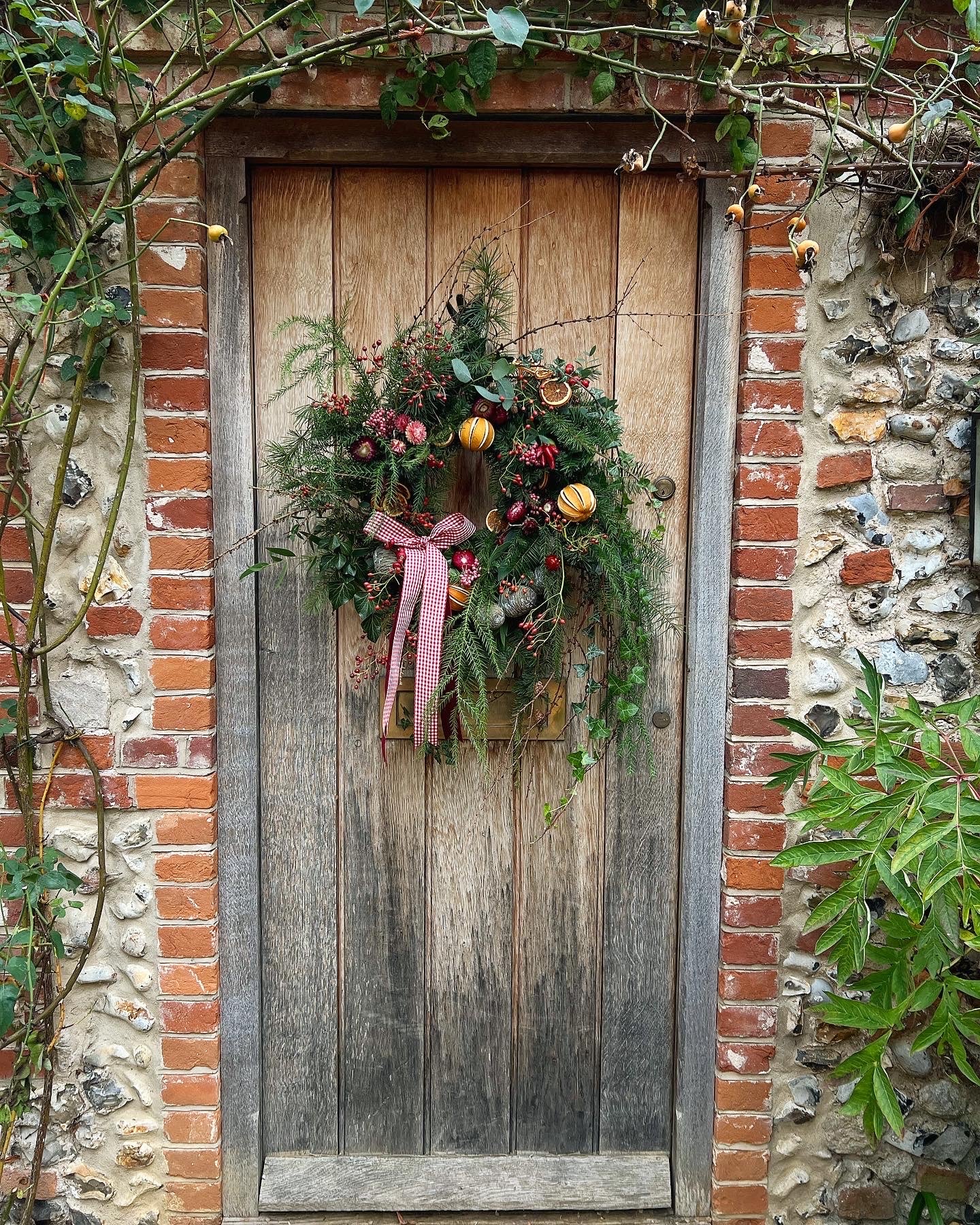 Christmas Wreath Workshop at The Dabbling Duck, Thursday 14th December